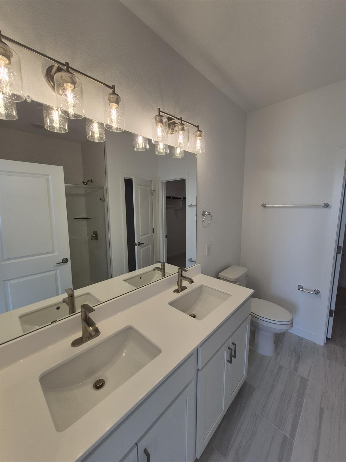 224 Groveland DR
