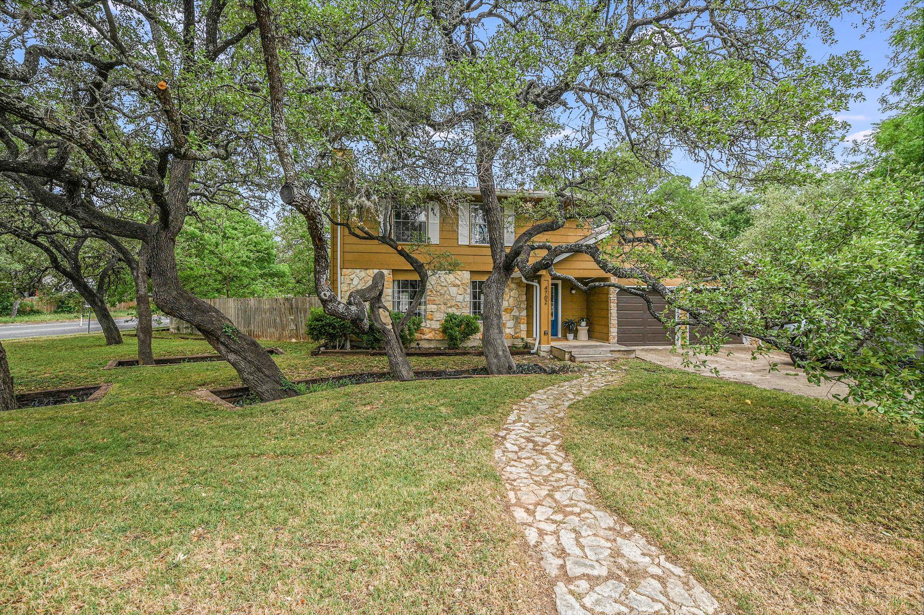 4702 White Elm DR
