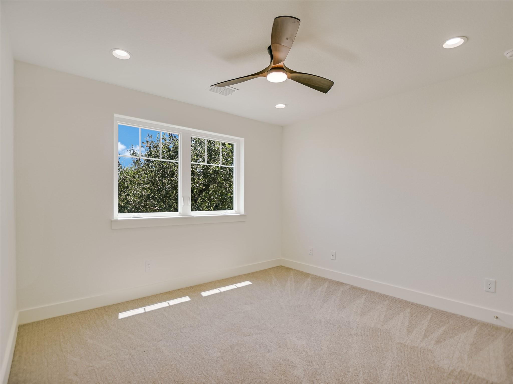 13 Rock Hollow CIR