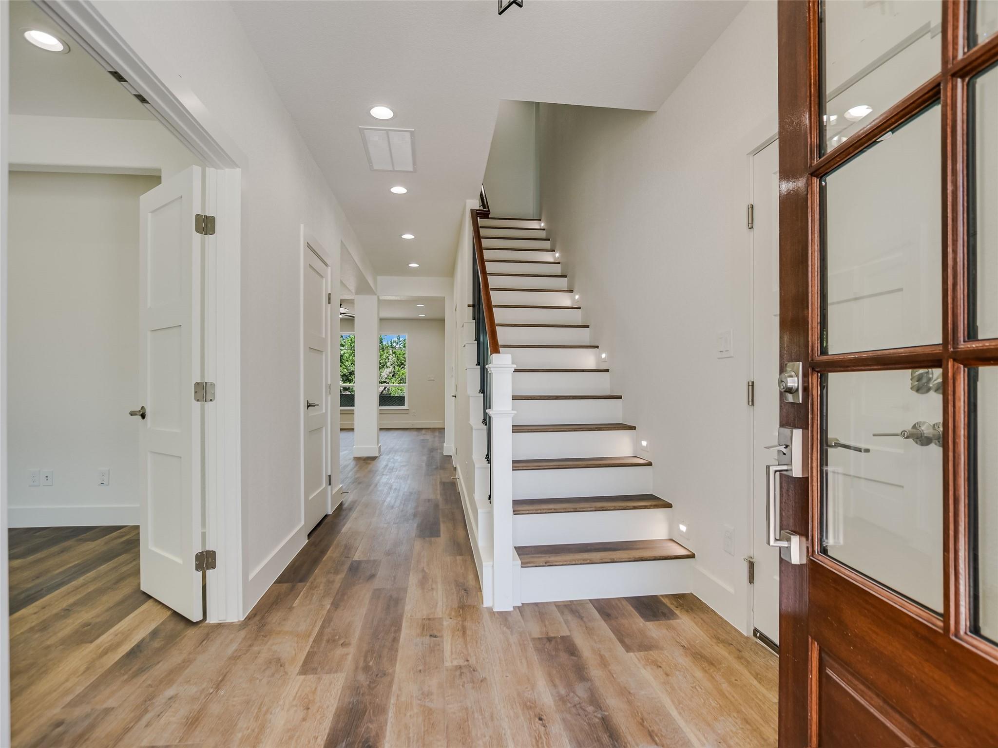 13 Rock Hollow CIR