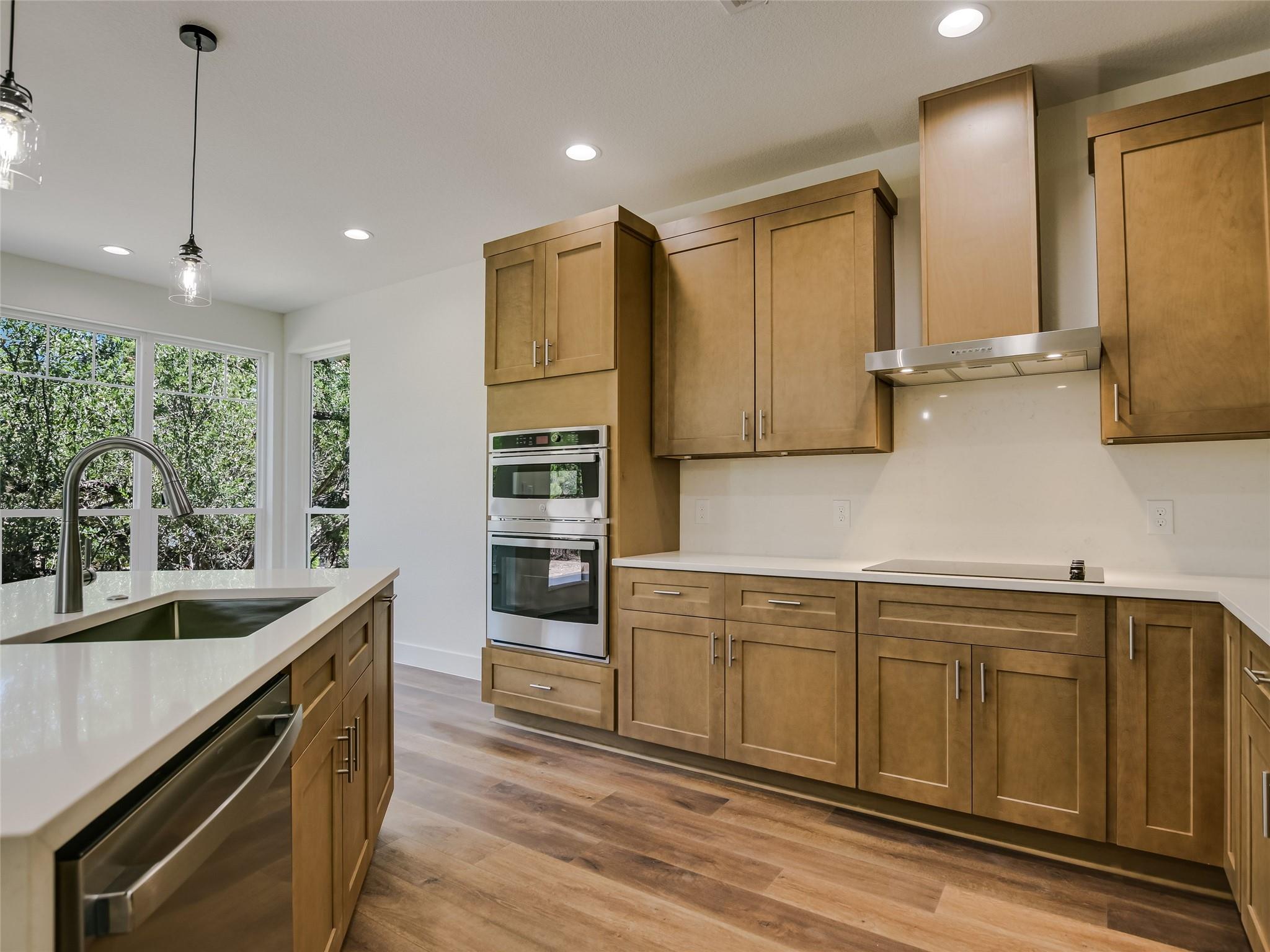 13 Rock Hollow CIR