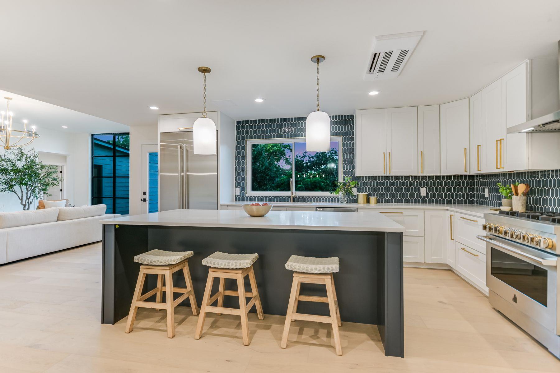 3104 Mistyglen CIR