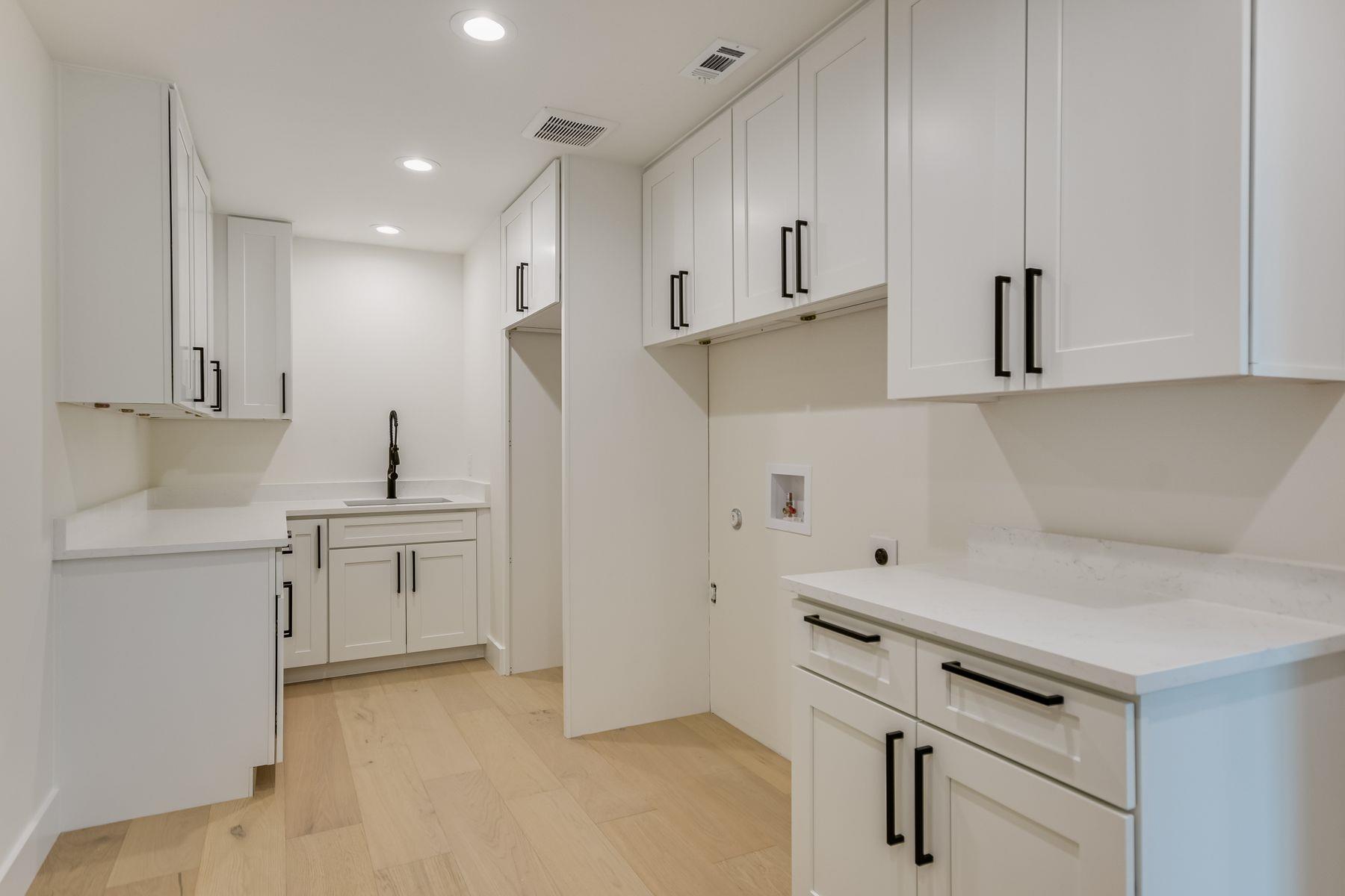 3104 Mistyglen CIR