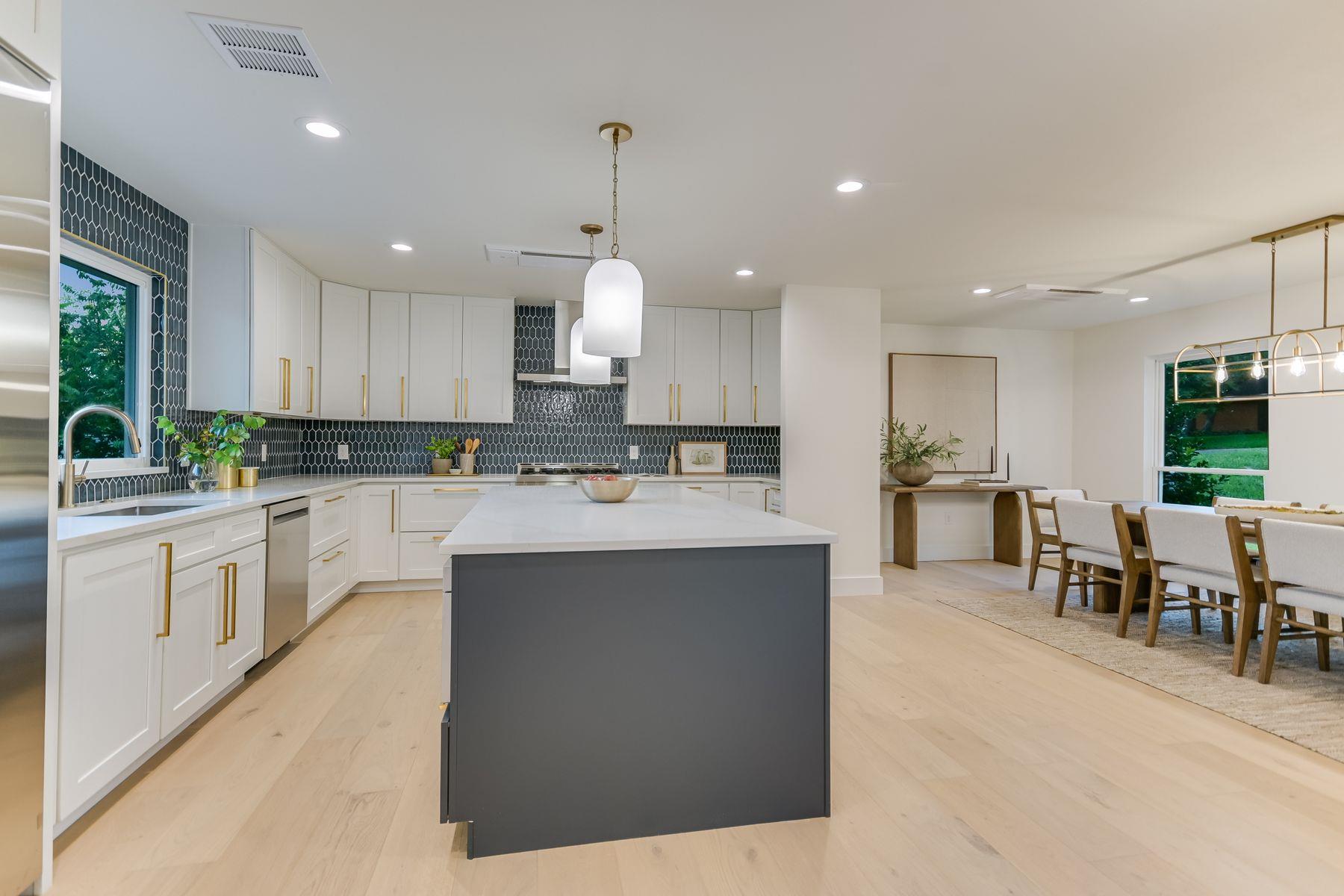 3104 Mistyglen CIR