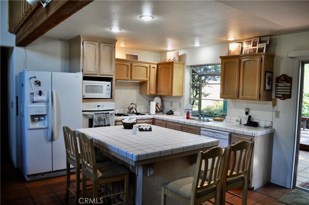 53210 Meadow Ranch Road