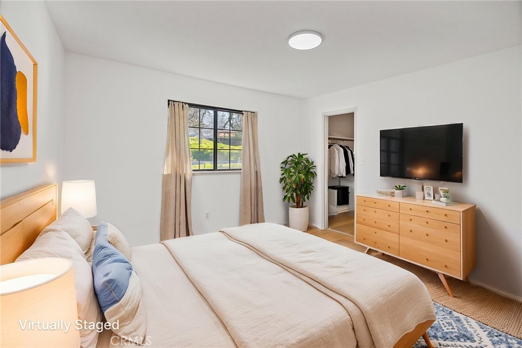 43317 Running Deer Court