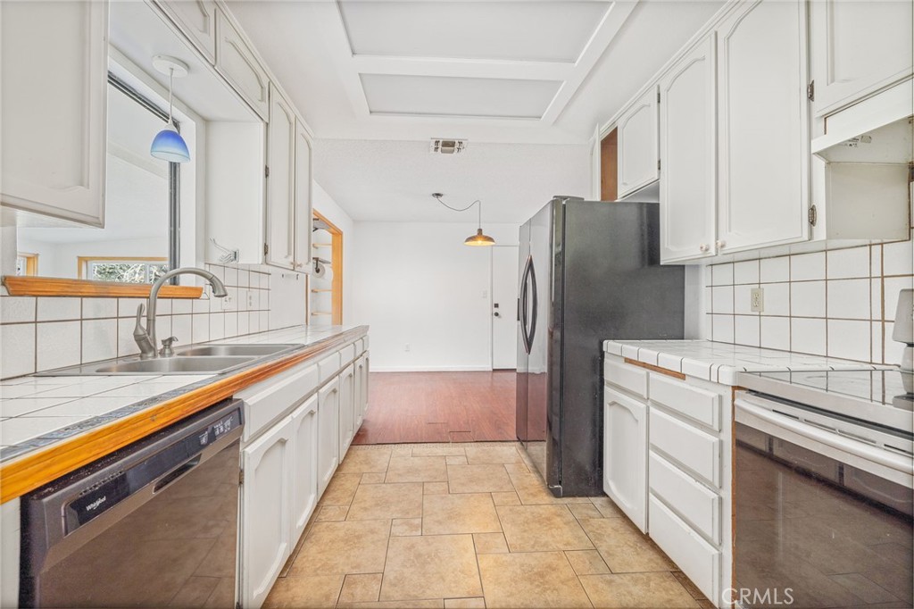 43317 Running Deer Court