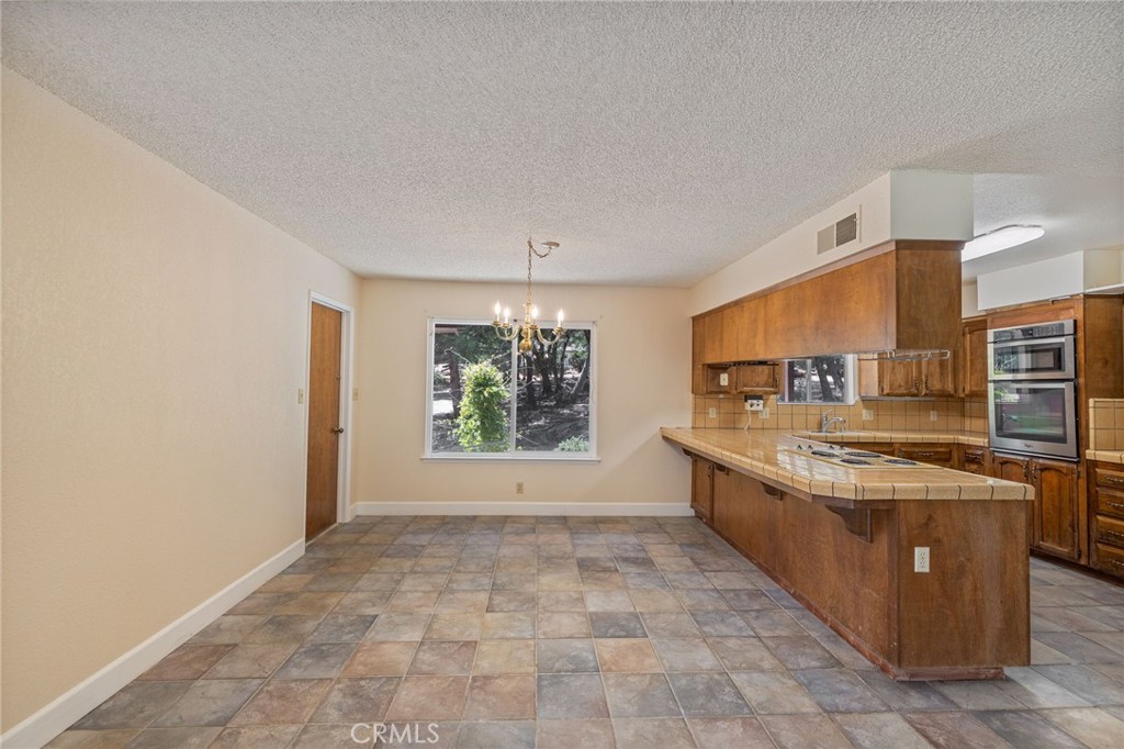 32413 Chickasaw Road