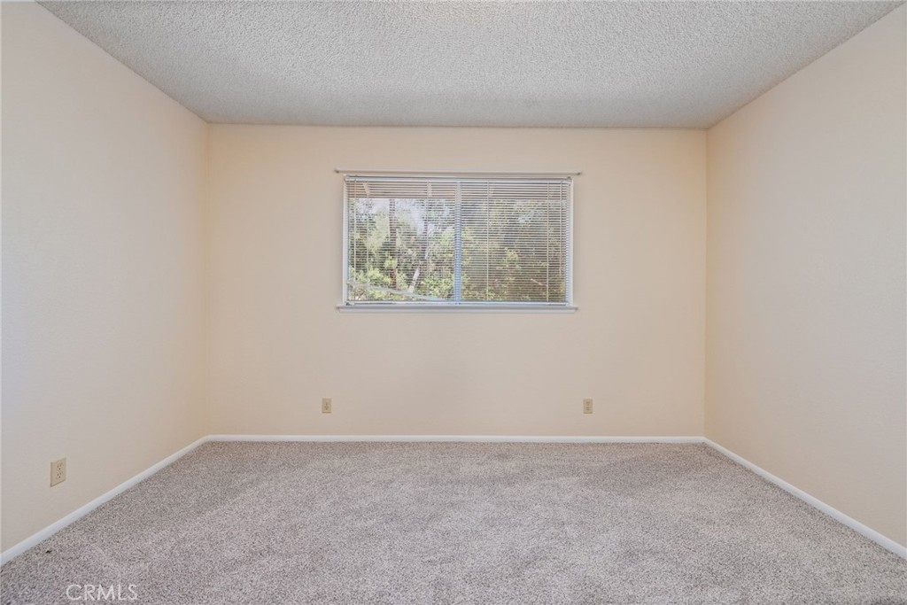 32413 Chickasaw Road