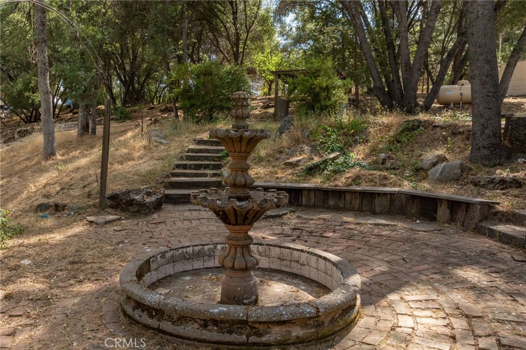 32413 Chickasaw Road