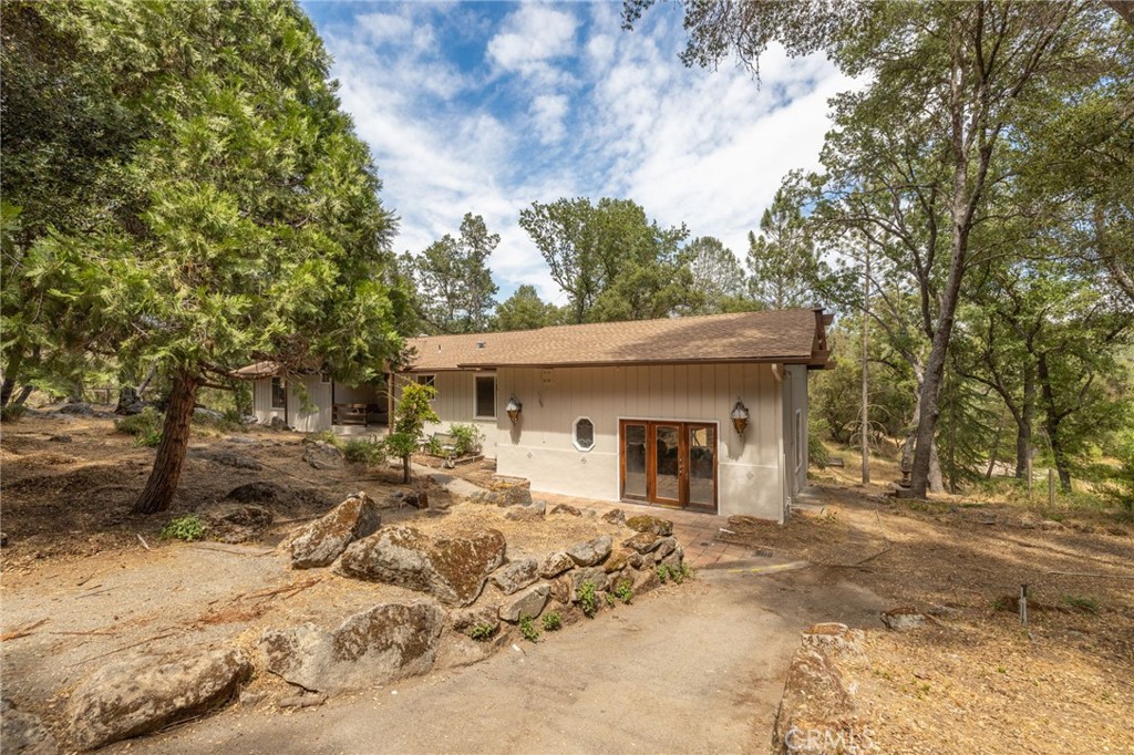 32413 Chickasaw Road