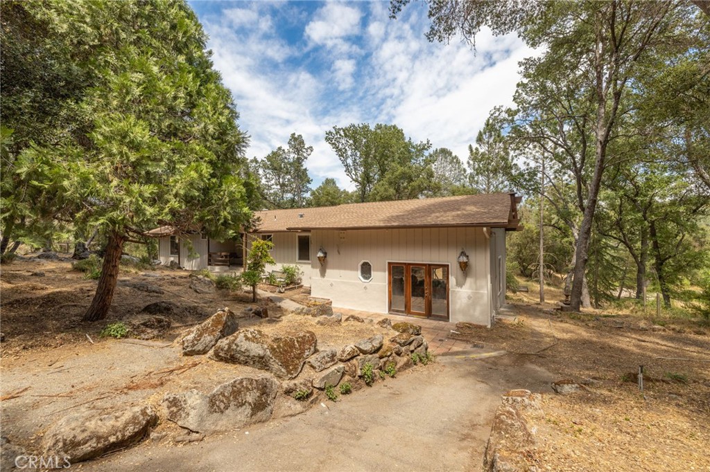 32413 Chickasaw Road