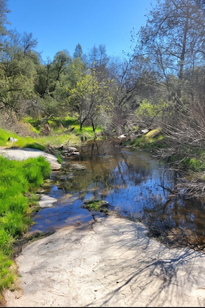 32413 Chickasaw Road