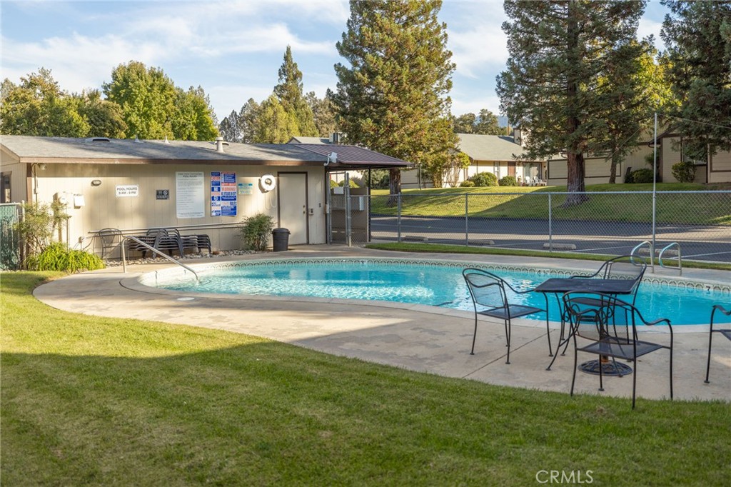 49400 River Park 17
