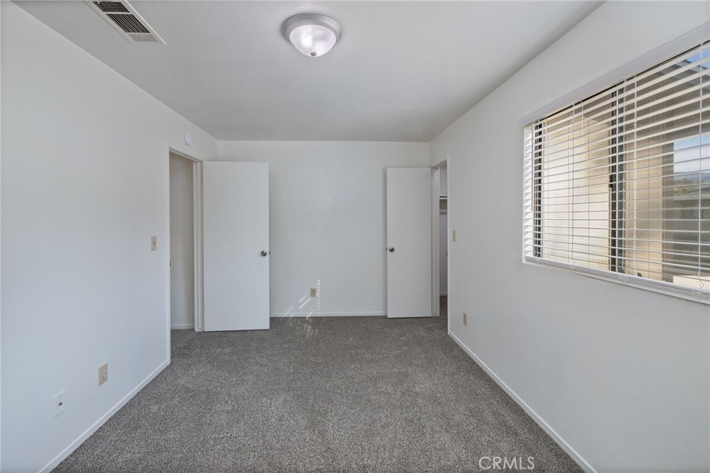 49400 River Park 17