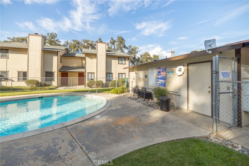 49400 River Park 17