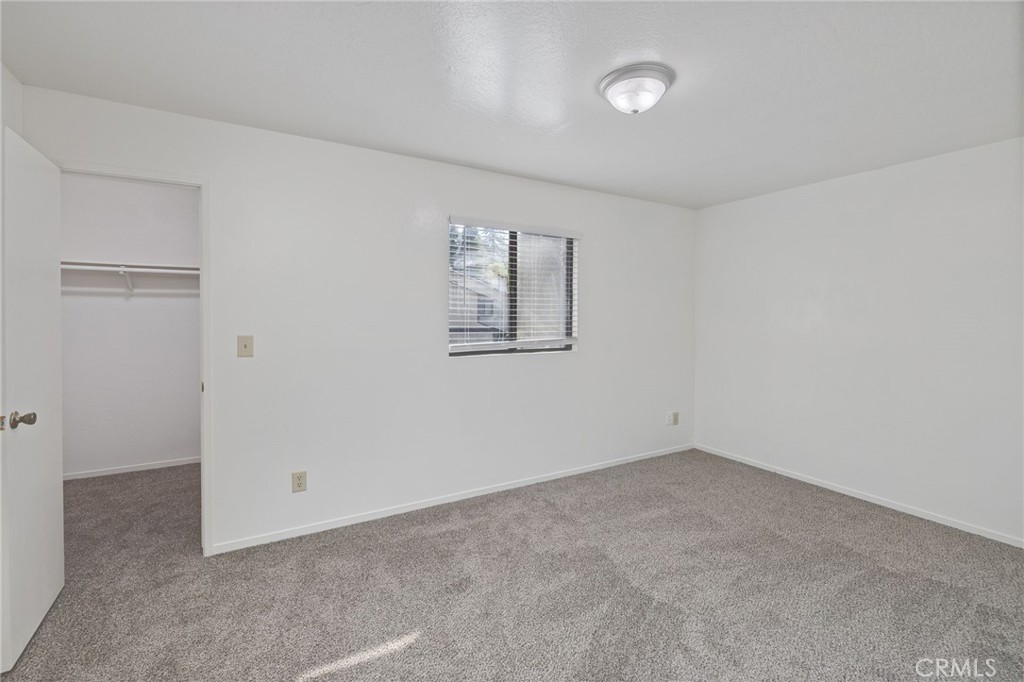 49400 River Park 17