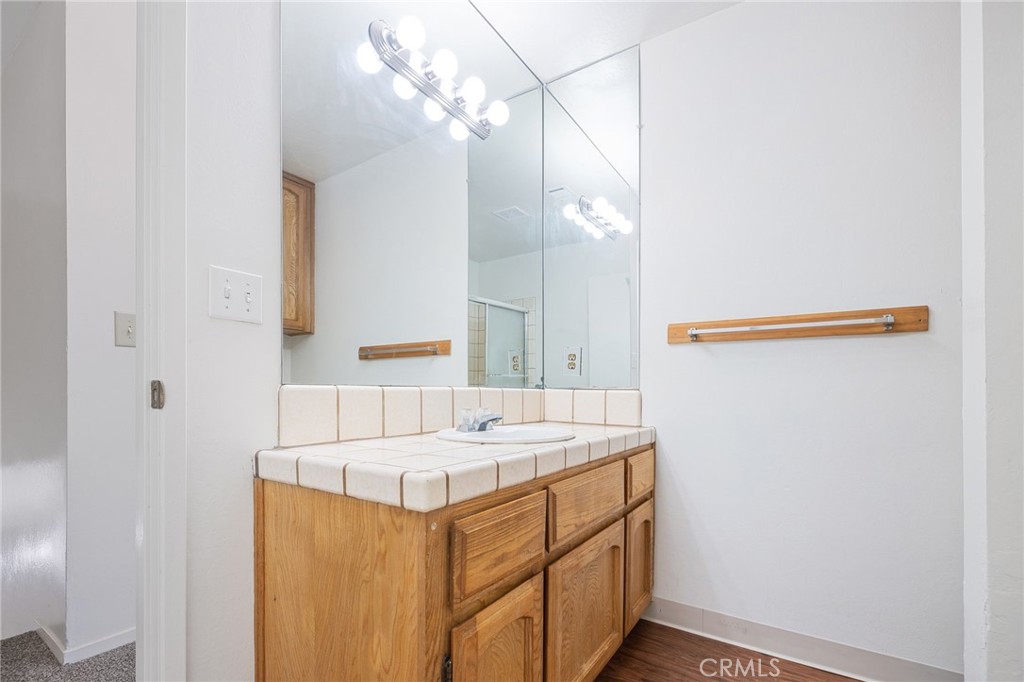 49400 River Park 17