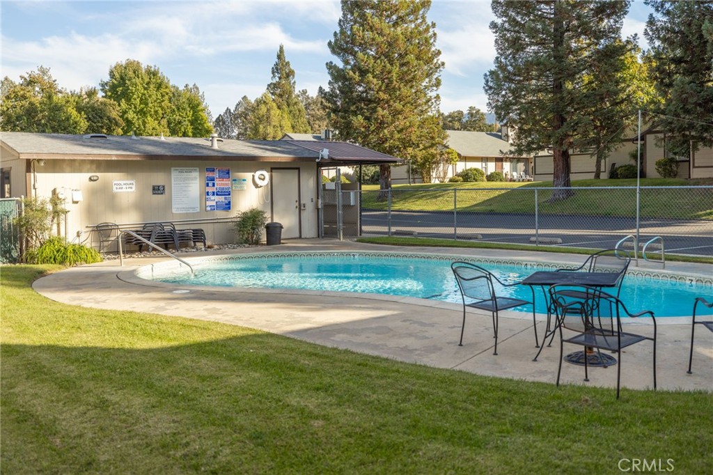 49400 River Park 17