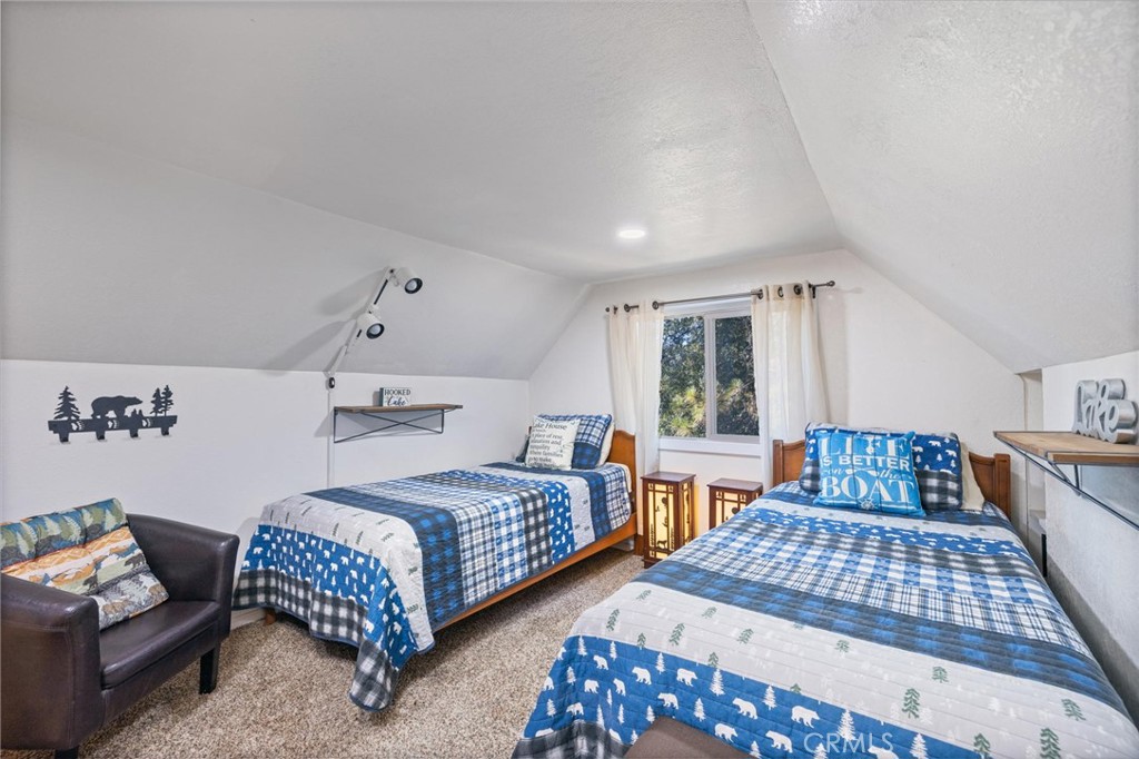 43207 West Sugar Pine Dr