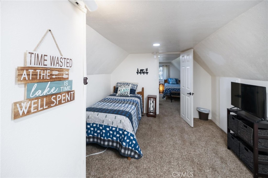 43207 West Sugar Pine Dr