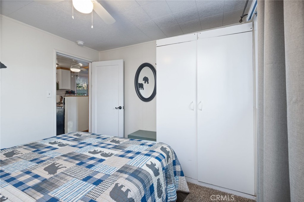 43207 West Sugar Pine Dr