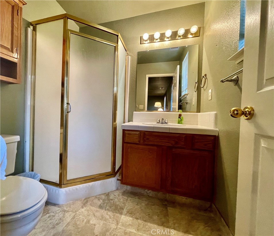 40547 Saddleback