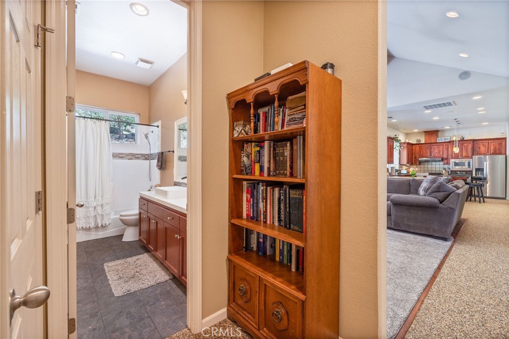 36919 Deer Path Circle