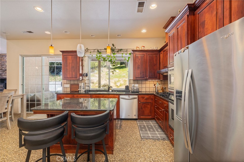 36919 Deer Path Circle