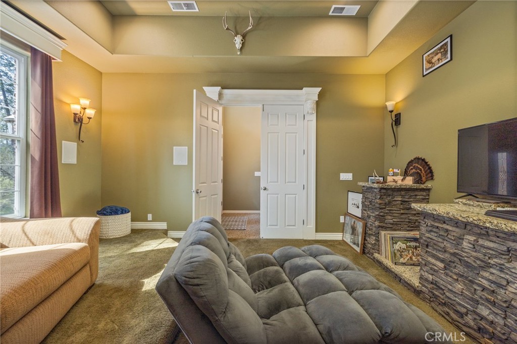 36919 Deer Path Circle