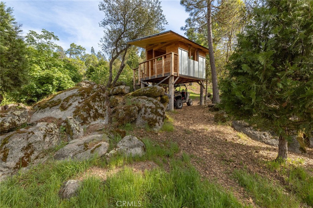 36919 Deer Path Circle