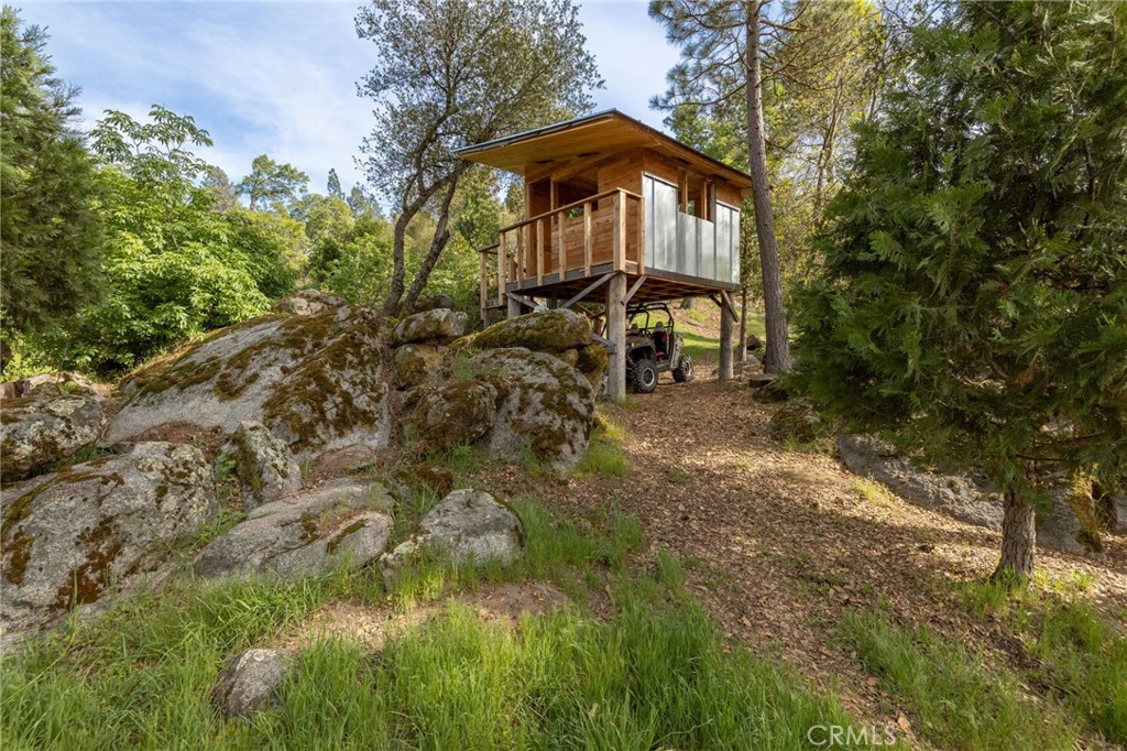 36919 Deer Path Circle