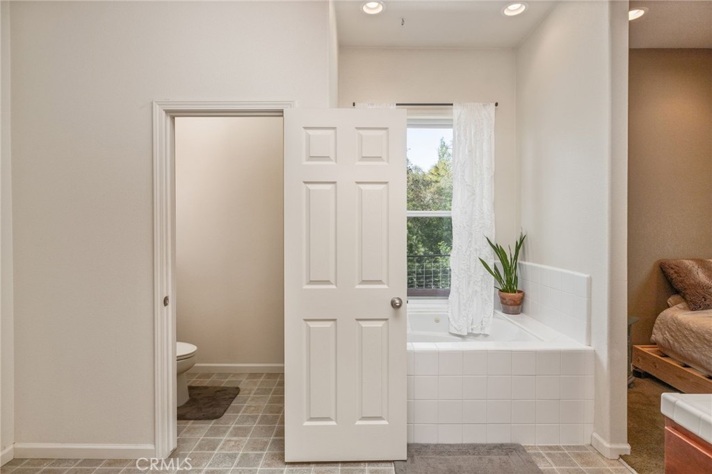 36919 Deer Path Circle