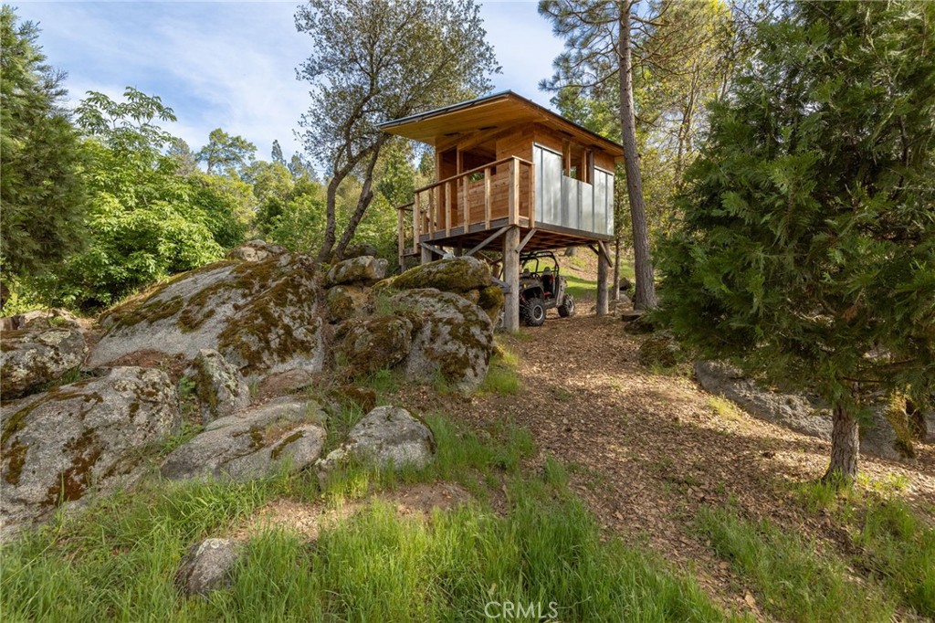 36919 Deer Path Circle