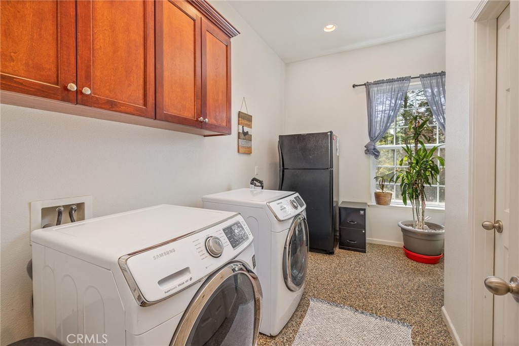 36919 Deer Path Circle