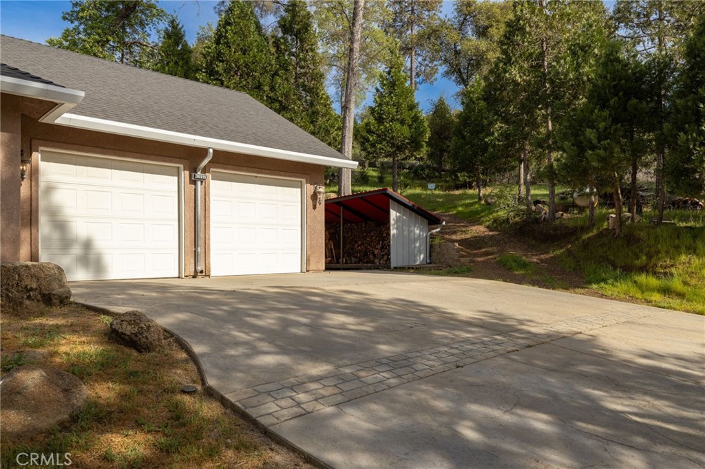 36919 Deer Path Circle