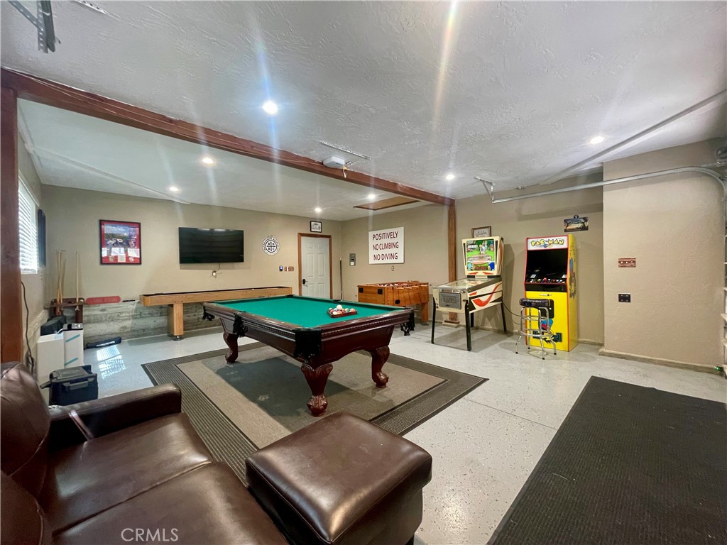54825 Willow