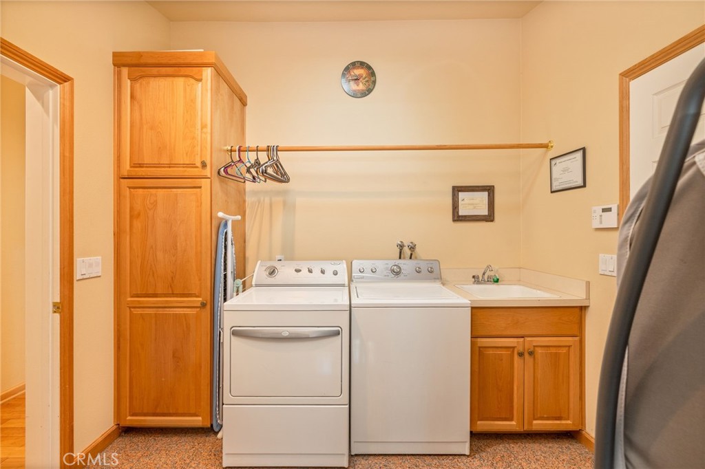 39964 N Cedar Vista