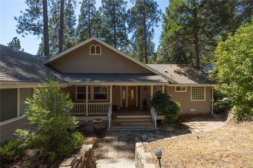 39964 N Cedar Vista