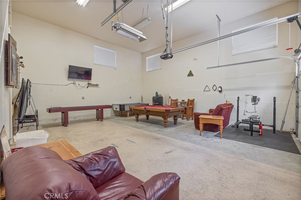 39964 N Cedar Vista