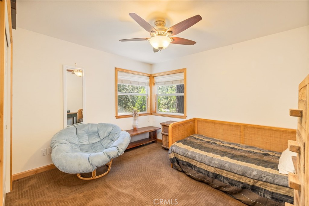 39964 N Cedar Vista