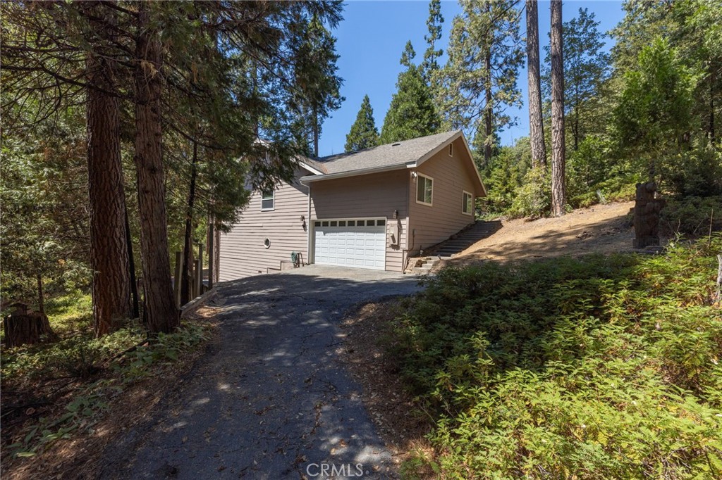 39964 N Cedar Vista