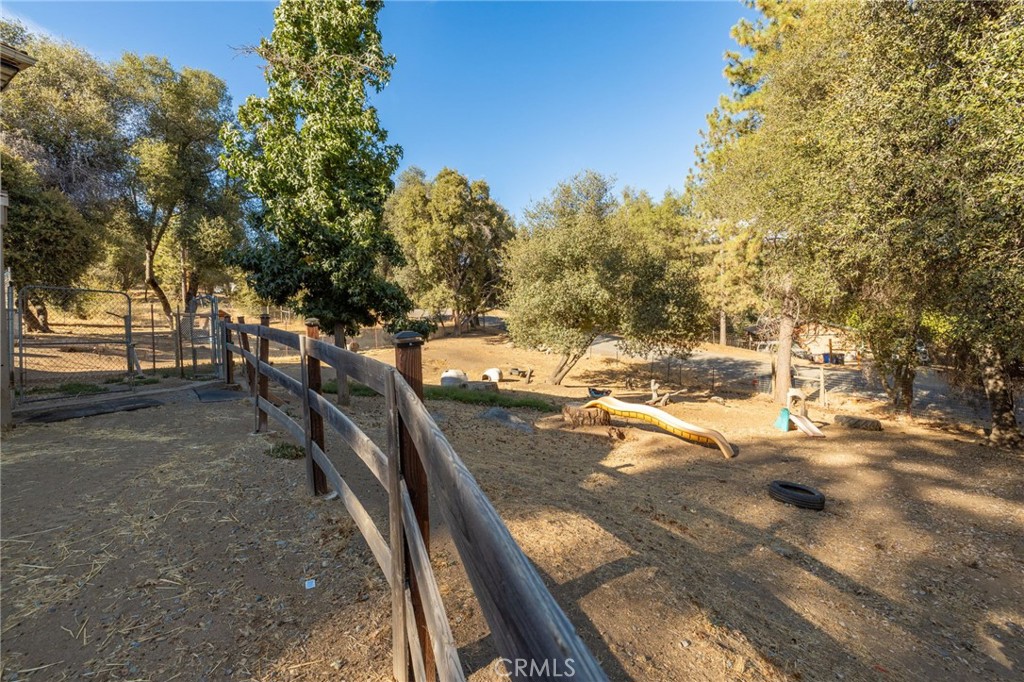 58208 Road 601