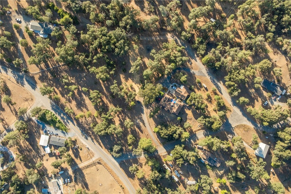 58208 Road 601
