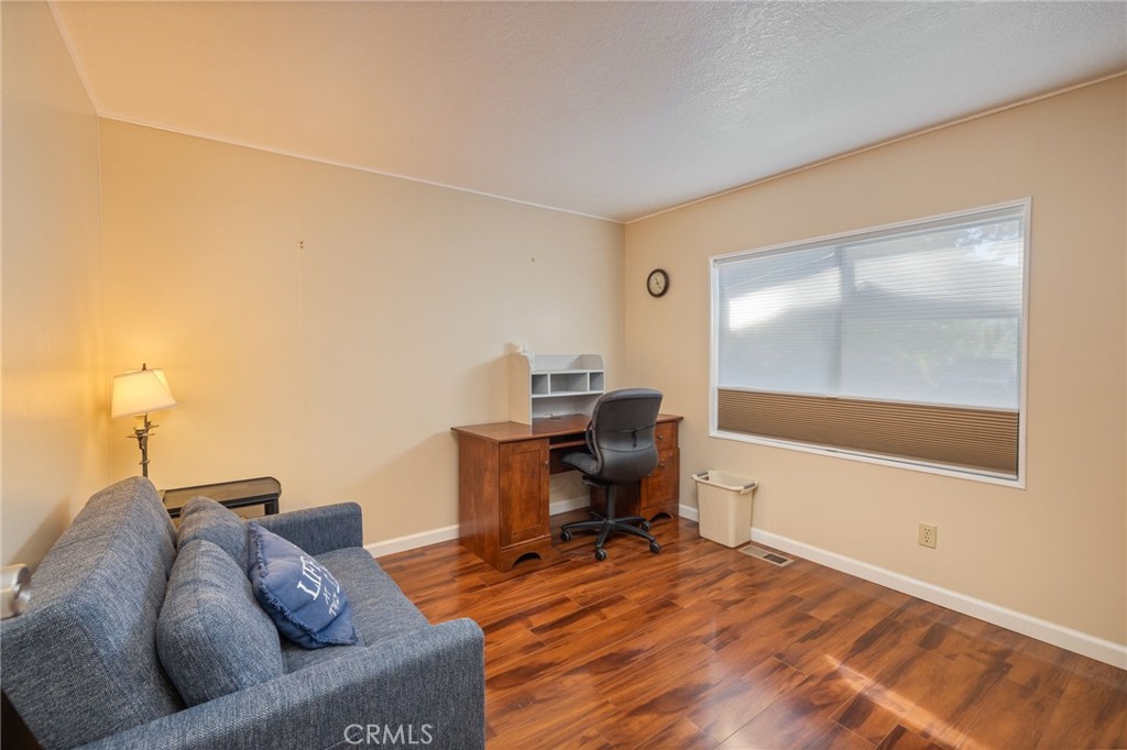 39737 Road 274 40