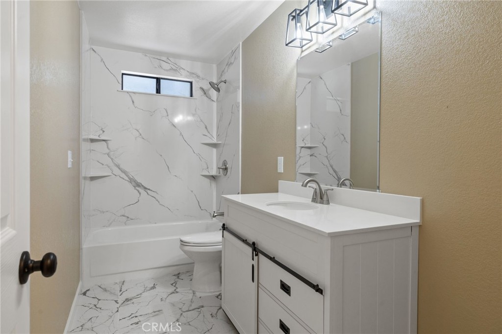 57015 Sunrise Ridge Road