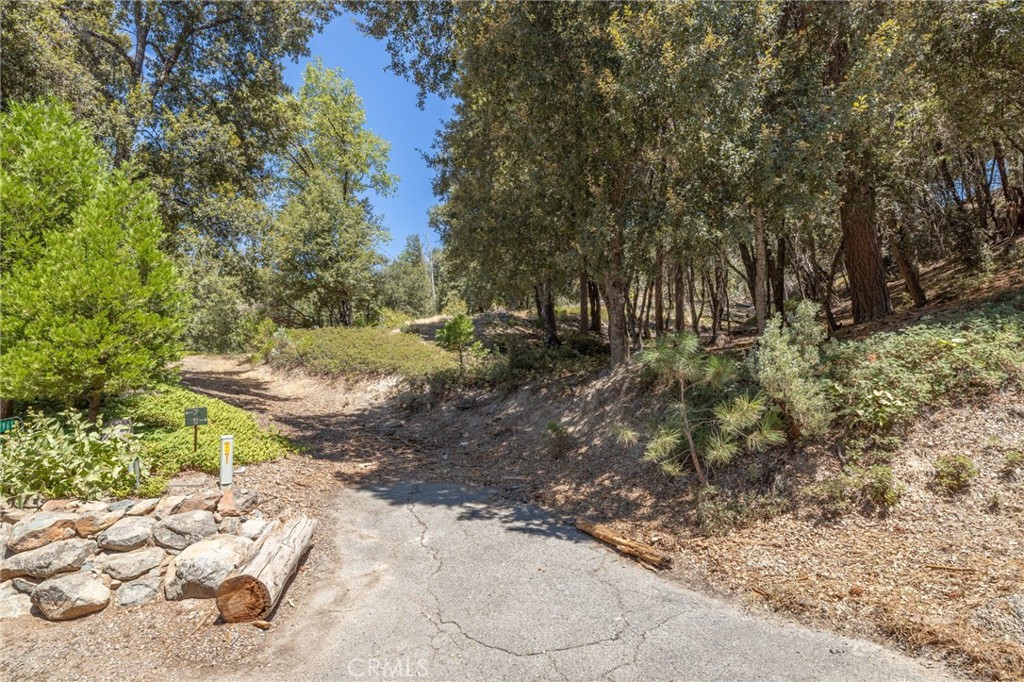 8 N Cedar Vista Circle N