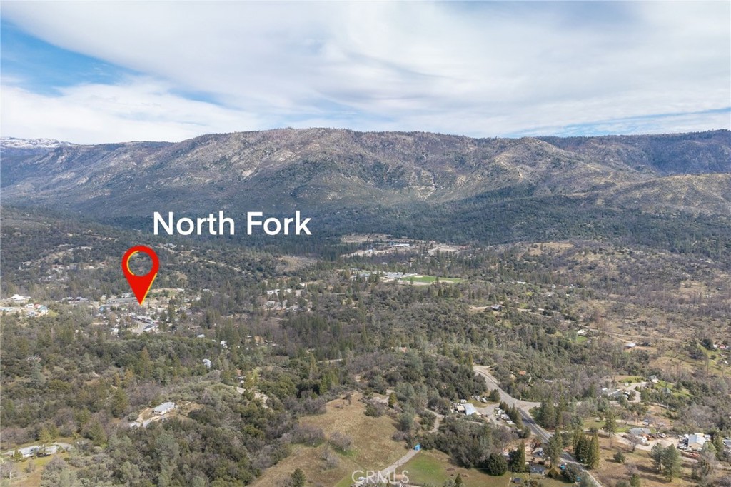 56563 Road 200