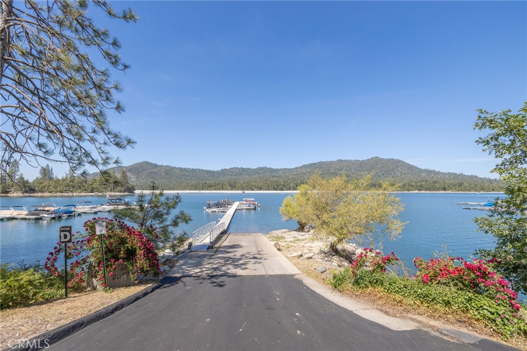 37731 Shoreline Drive