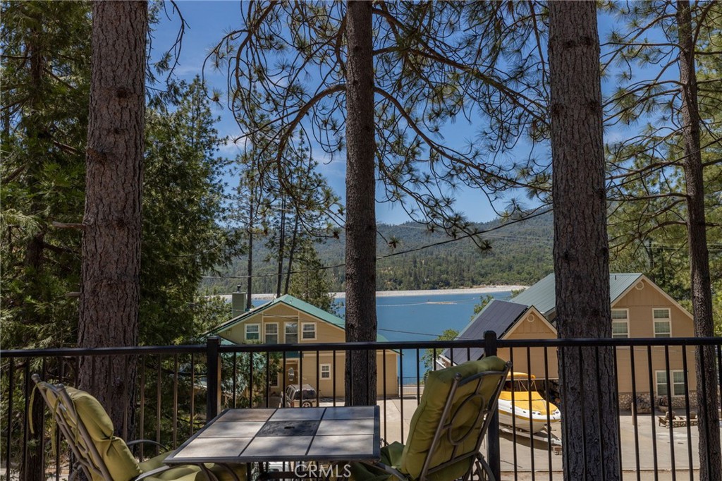 37731 Shoreline Drive